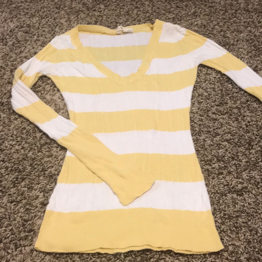 Red Camel Sweater Size Sm